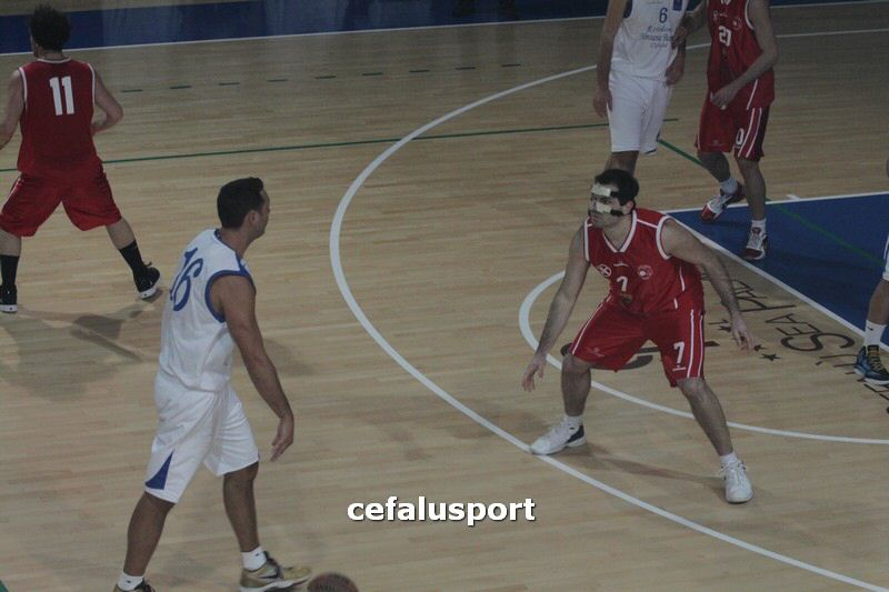 120129 Aquila 107_tn.jpg